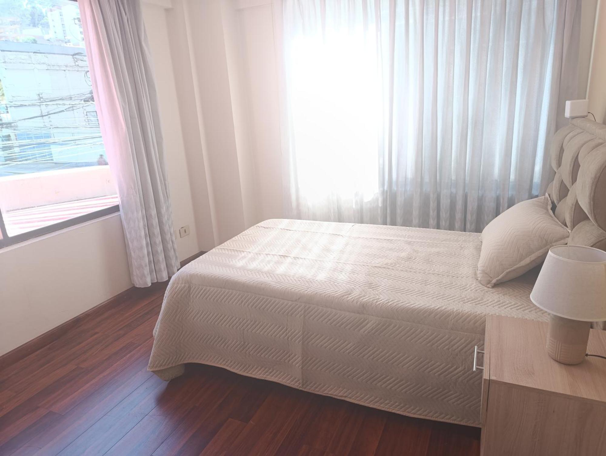 Apartamento Departamento De 4 Espacioso Cerca Del Centro De